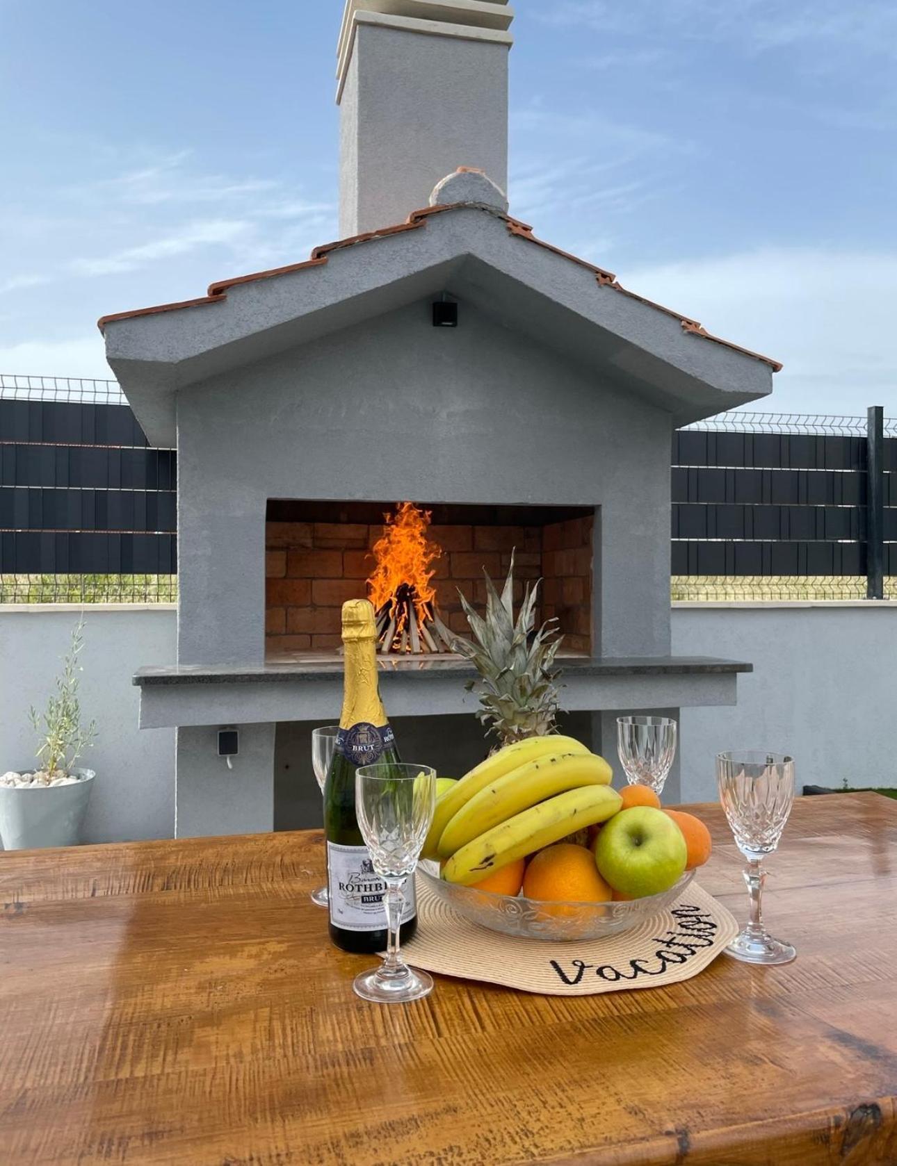 Villa Felicita Трогир Екстериор снимка